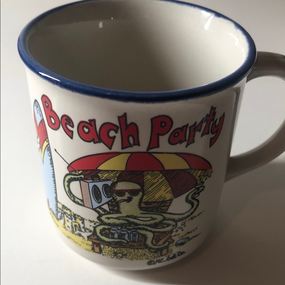 Retro VTG mcArt co. Beach Party Ceramic Mug
